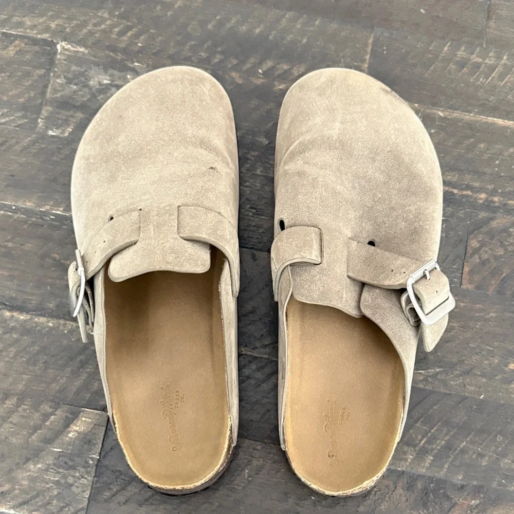 Stylish Suede Clogs with Buckle